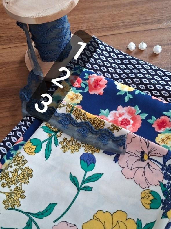 کرپ کره ای  زمینه سورمه ای (شماره دو )