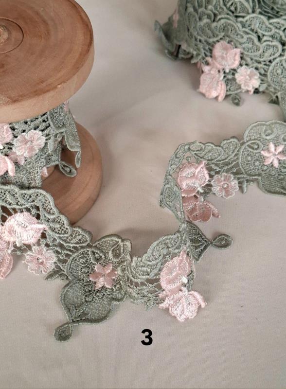 توزگلدوزی شماره سه